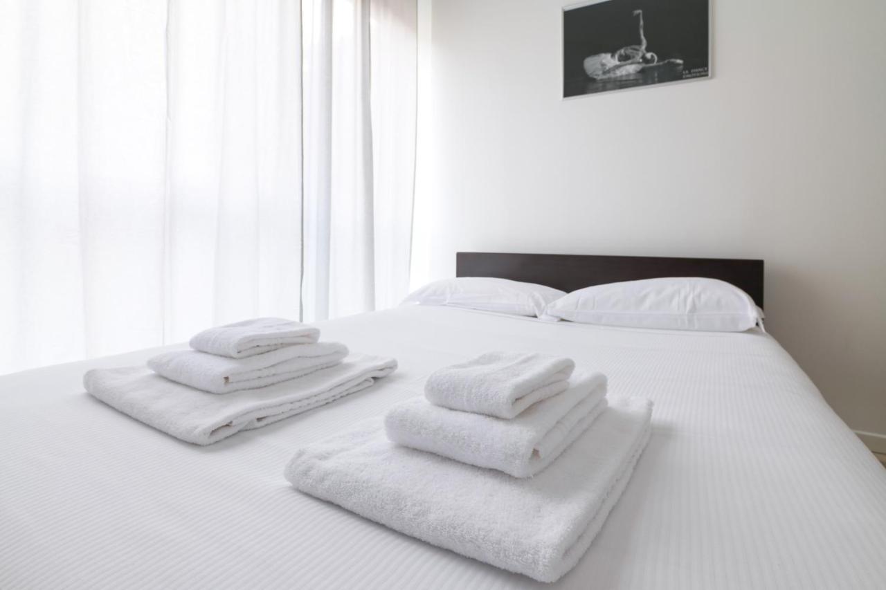 Prestige Boutique Homes - Duomo 1 Milano Eksteriør billede