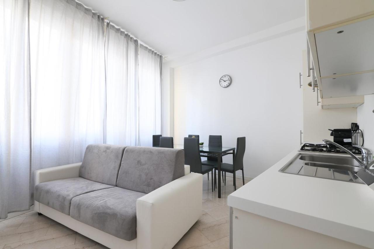 Prestige Boutique Homes - Duomo 1 Milano Eksteriør billede